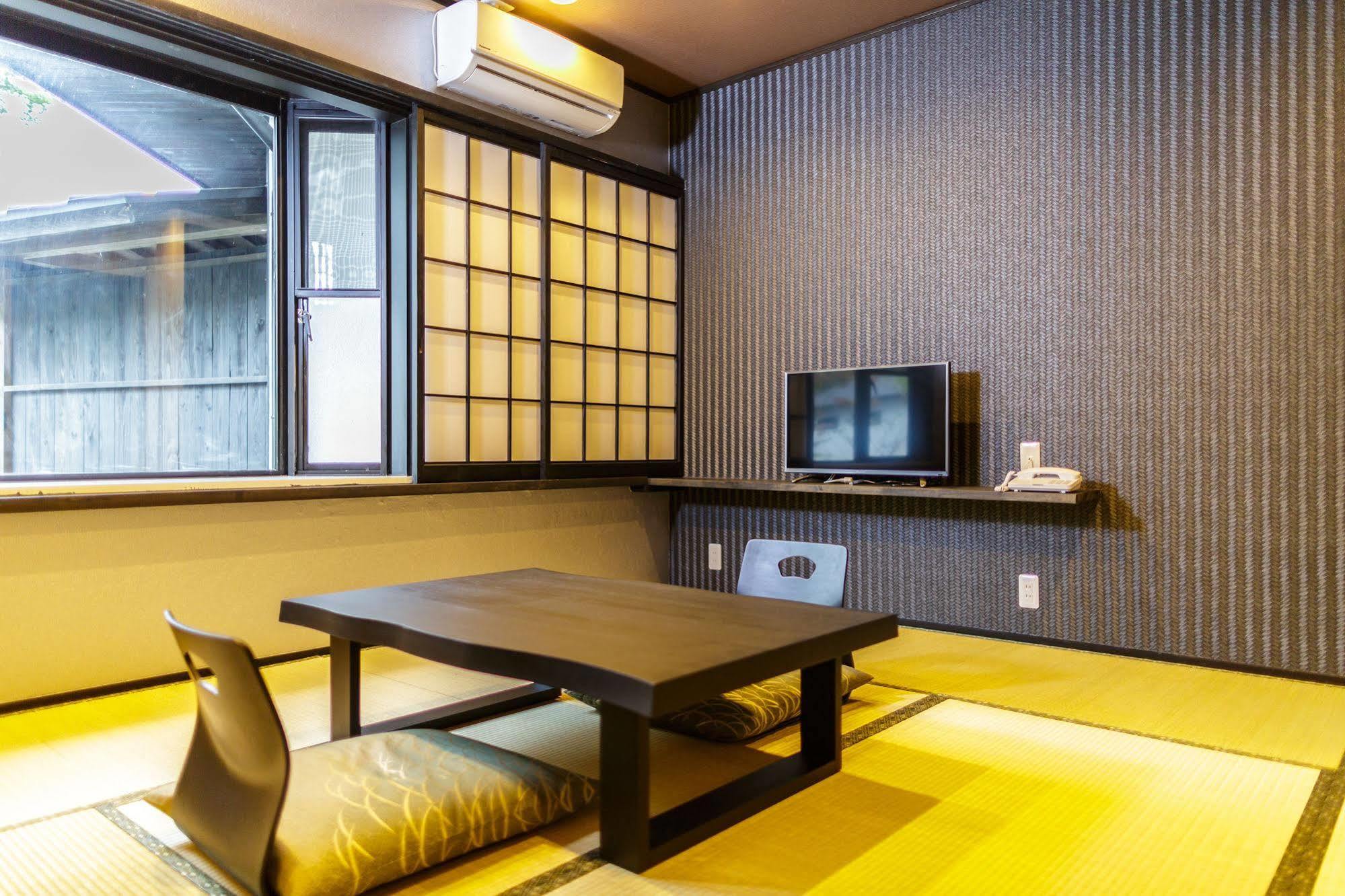 Yufuin Ryokan Seikoen Luaran gambar